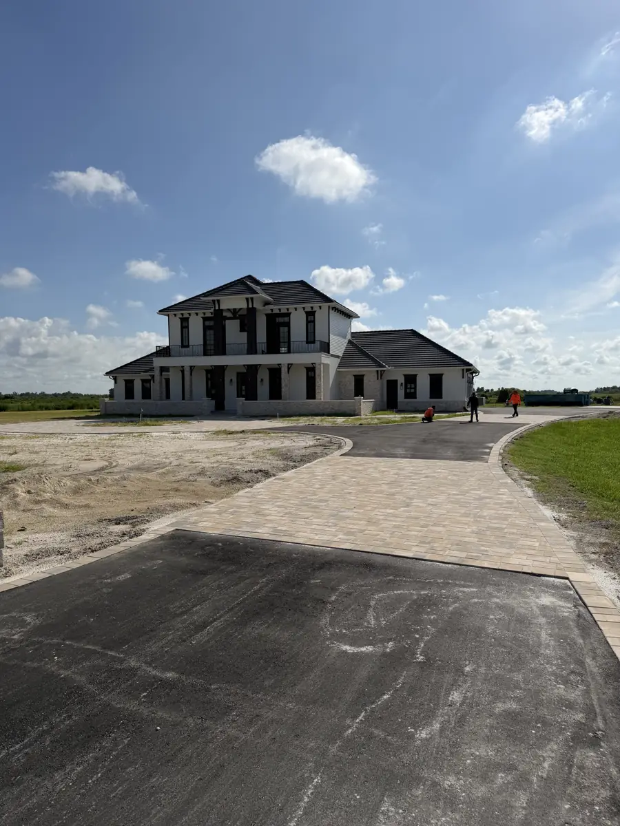 Paver driveway inlay at the Terranova Estates model home in Myakka City, Florida
